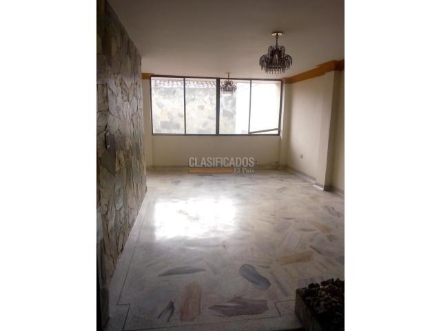 Casas, Venta en Prados del Norte