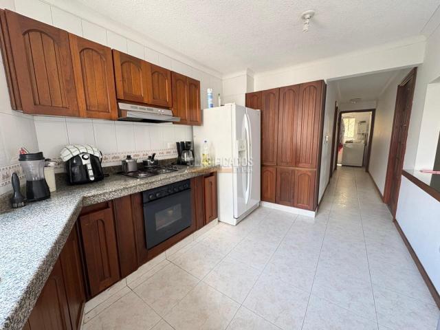 Apartamentos, Venta en Santa Teresita