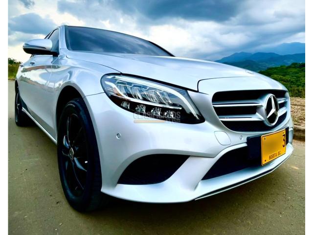 Mercedes Benz 180 2019