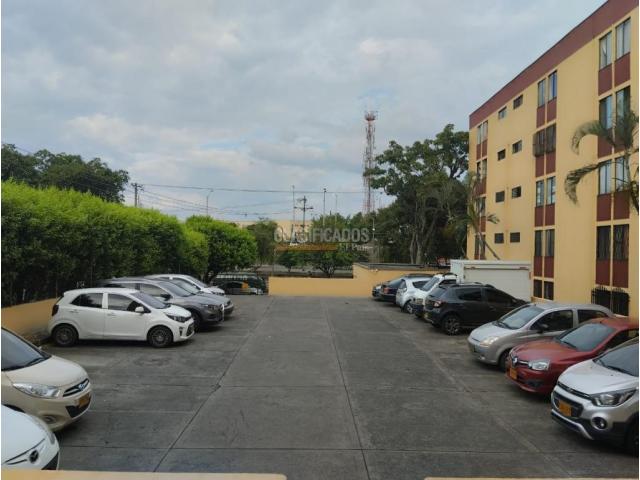 Apartamentos, Alquiler en Puente del Comercio