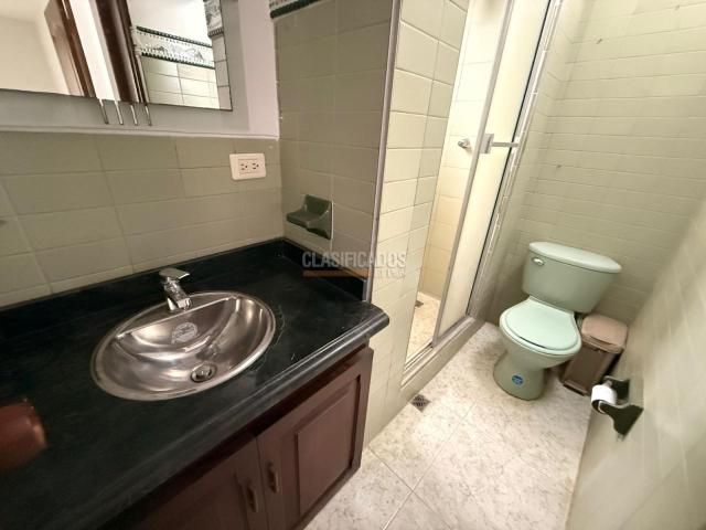 Apartamentos, Venta en Las Quintas de Don Simón