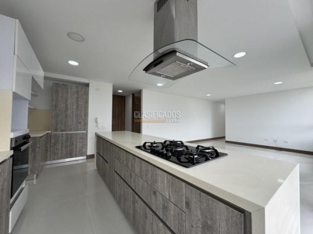 Apartamentos, Venta en Pance