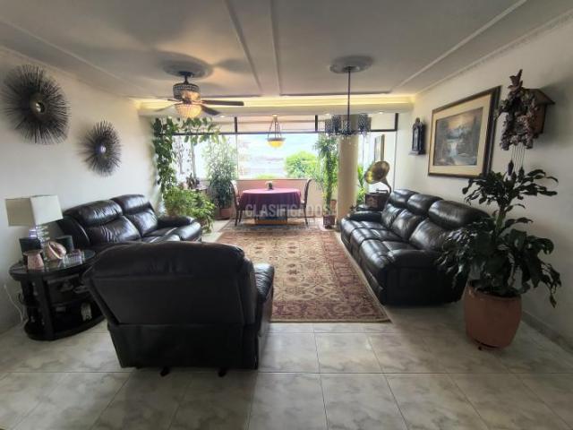 Apartamentos, Venta en Versalles