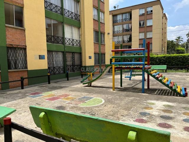 Apartamentos, Alquiler en Torres de Comfandi