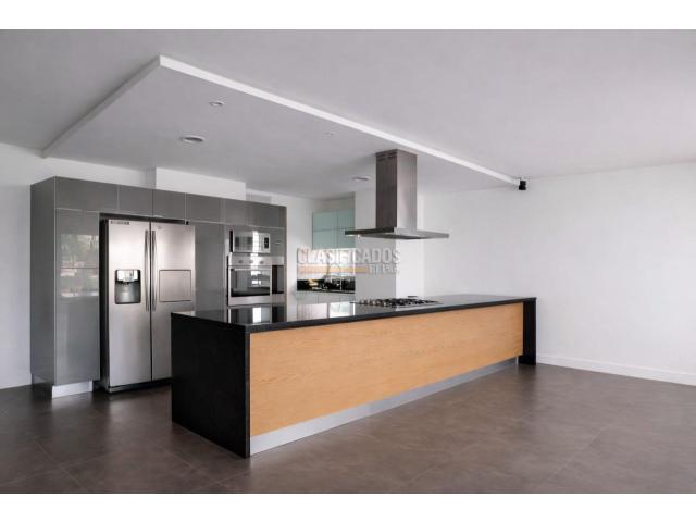 Apartamentos, Venta en Arboleda