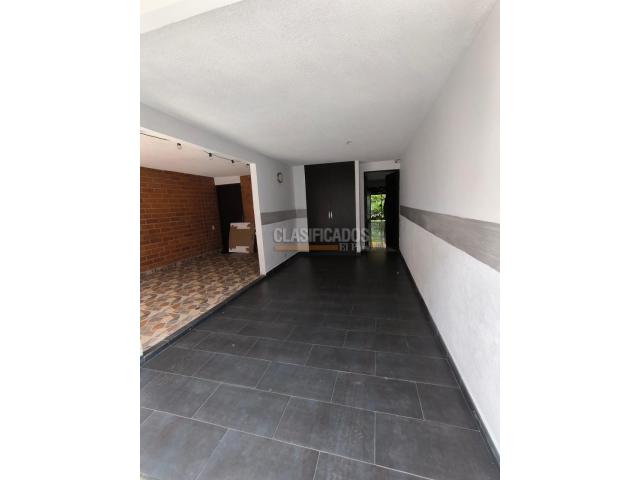 Casas, Venta en Valle del Lili