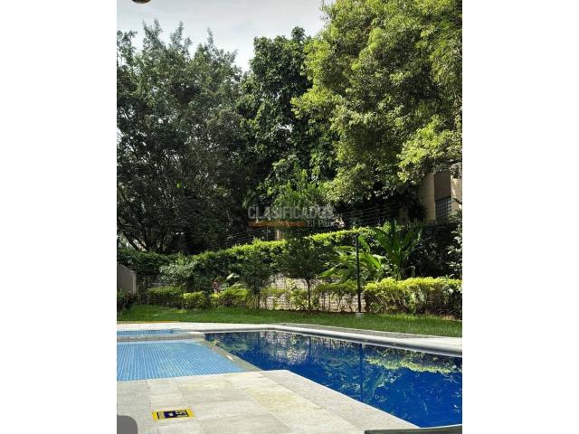 Apartamentos, Venta en Pance