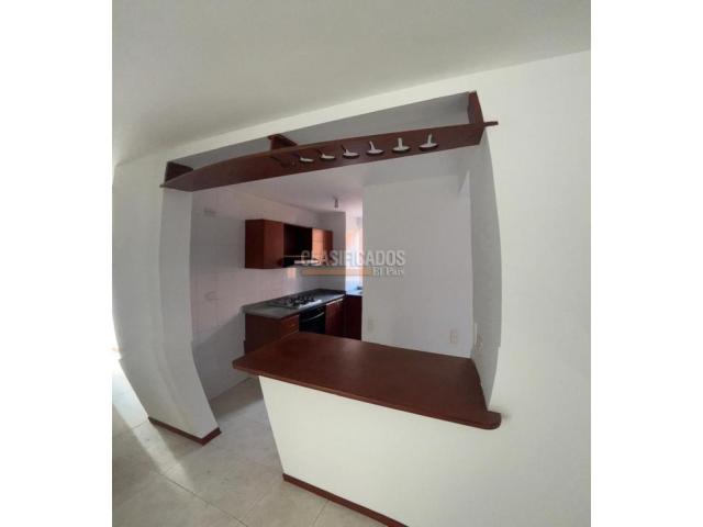 Apartamentos, Venta en Prados del Limonar