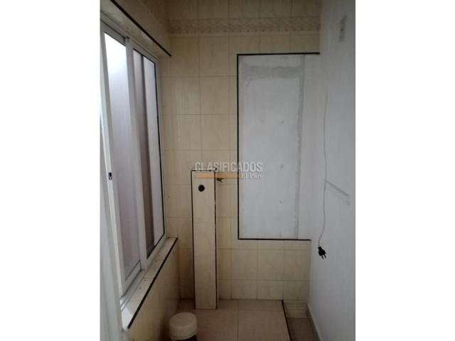 Edificios, Venta en Salomia