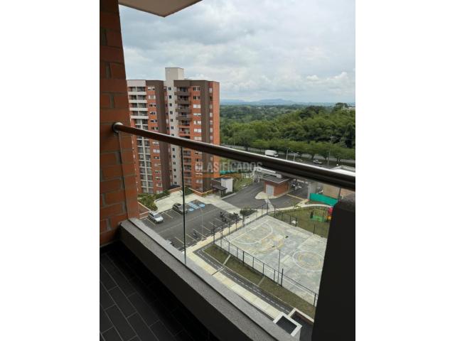 Apartamentos, Alquiler en Pereira