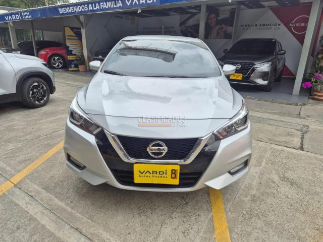 Nissan Versa 2021