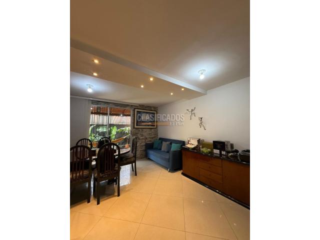 Casas, Venta en Valle del Lili