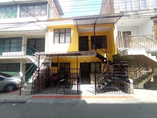 Casas, Alquiler en Nápoles