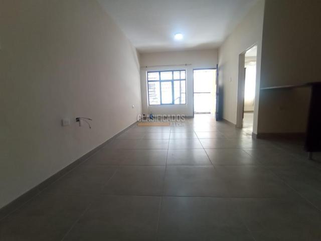 Casas, Alquiler en Nápoles