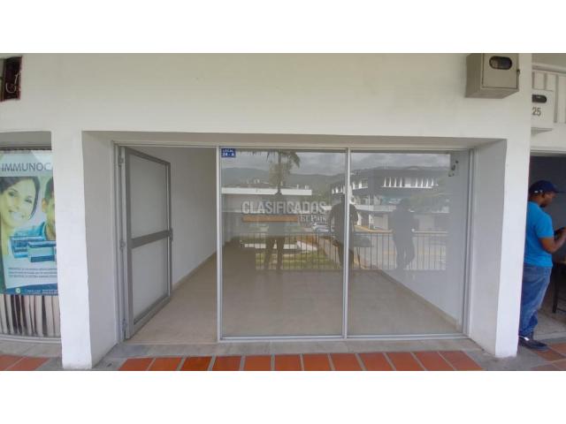 Locales y Bodegas, Alquiler en Urbanización La Merced