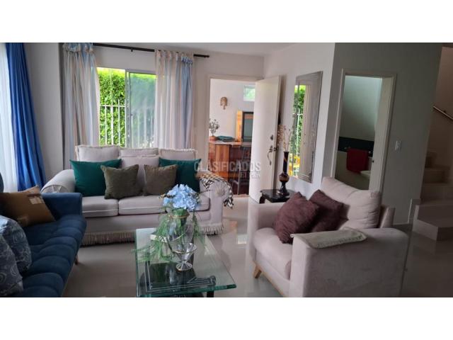 Casas, Venta en Dos Quebradas