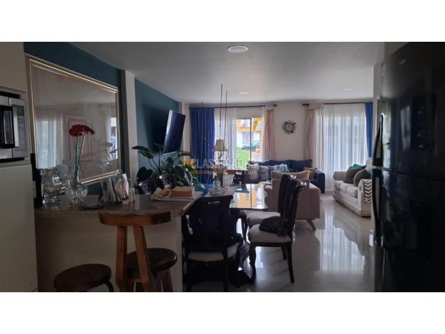 Casas, Venta en Dos Quebradas