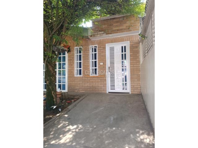 Apartaestudios, Alquiler en Vipasa