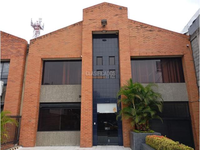 Oficinas y Consultorios, Venta en Calima