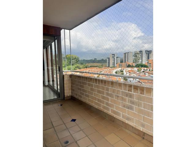 Apartamentos, Venta en Ciudad Jardín