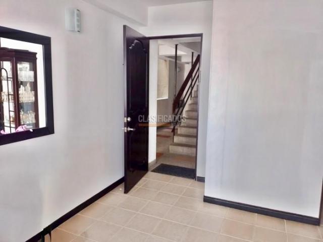 Apartamentos, Venta en El Limonar