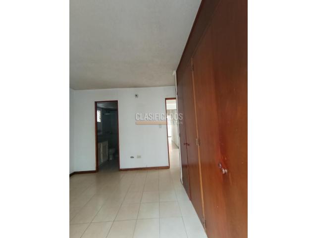 Apartamentos, Alquiler en Meléndez