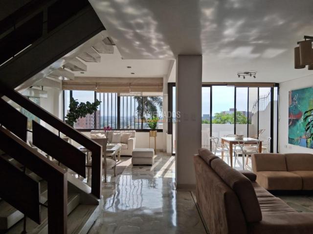 Apartamentos, Venta en Santa Mónica Residencial