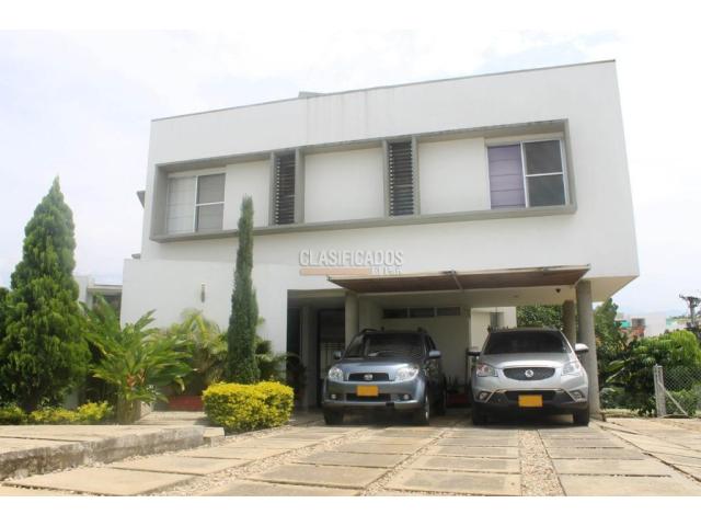 Casas, Venta en Ciudad Jardín