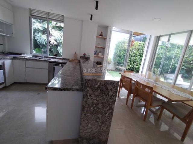 Casas, Venta en Pance