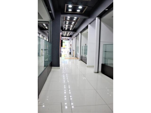 Edificios, Venta en Centro Ccial. Albert