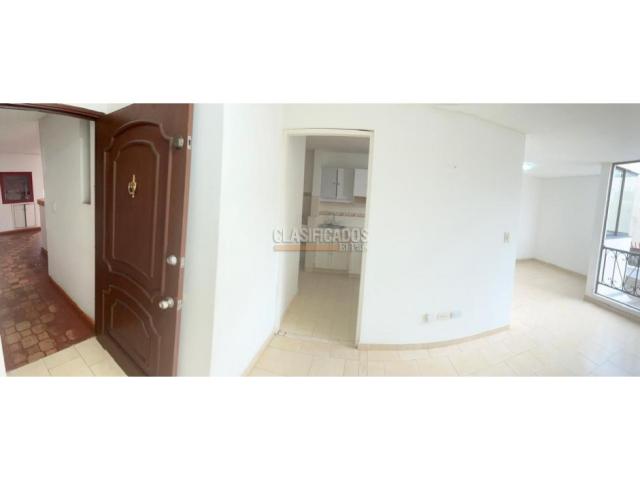 Apartamentos, Venta en El Refugio