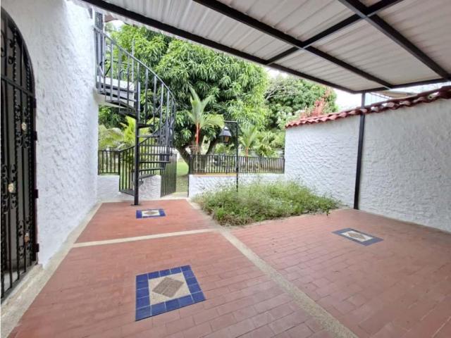 Casas, Venta en El Refugio