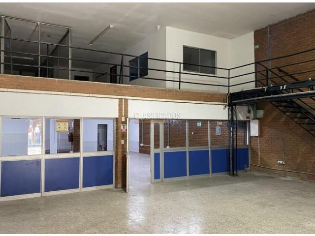 Locales y Bodegas, Alquiler en Obrero