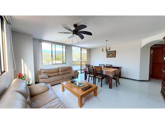 Apartamentos, Venta en El Refugio