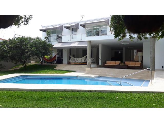 Casas, Venta en Ciudad Jardín