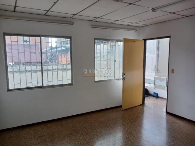 Oficinas y Consultorios, Alquiler en San Pedro