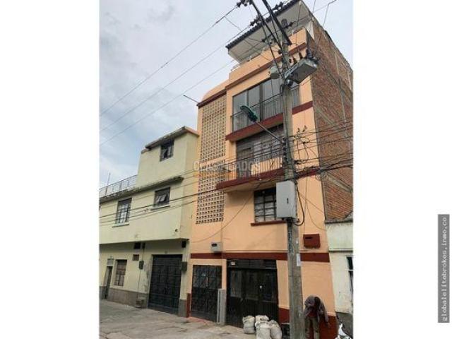 Edificios, Venta en Alameda