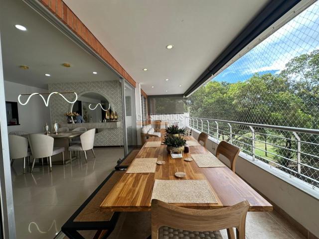 Apartamentos, Venta en Ciudad Jardín