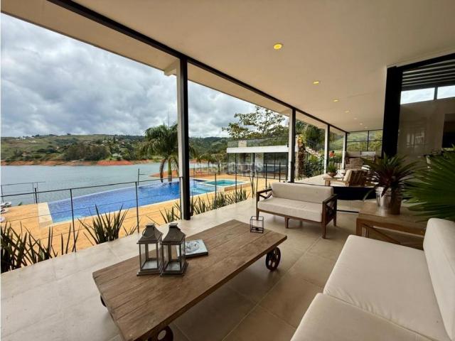 Fincas y Casas Campestres, Venta en Calima (Darién)