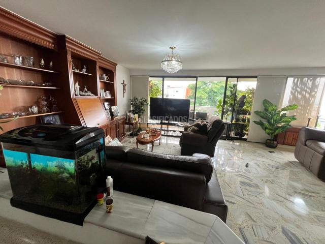 Apartamentos, Venta en Santa Mónica Residencial