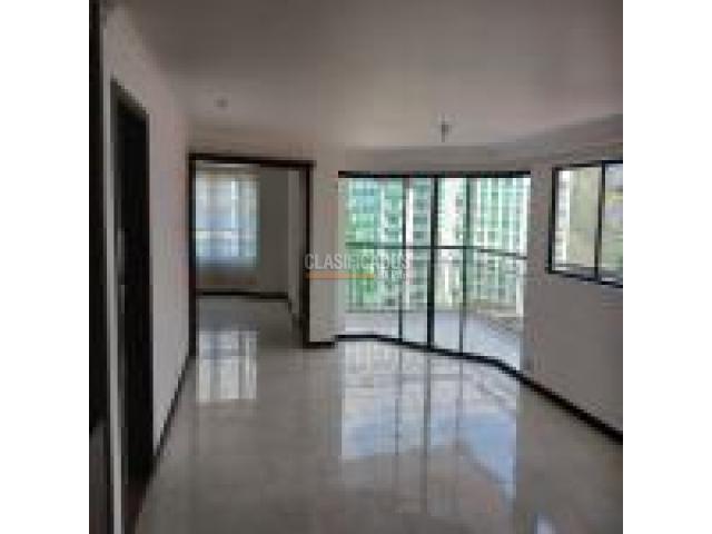 Apartamentos, Venta en Chipichape
