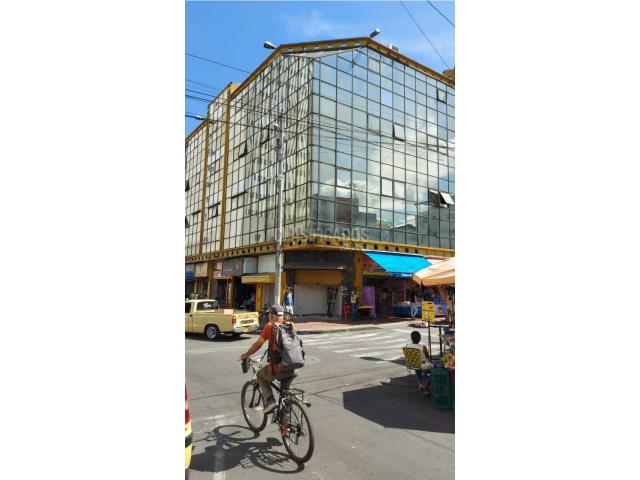 Oficinas y Consultorios, Alquiler en Centro Ccial Cali 2000