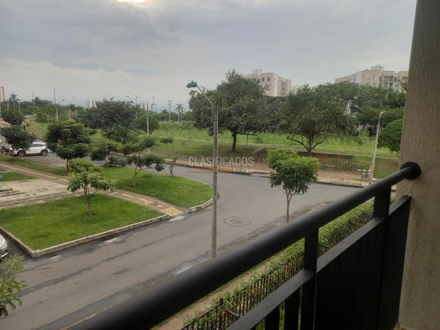 Apartamentos, Alquiler en Ciudad Melendez