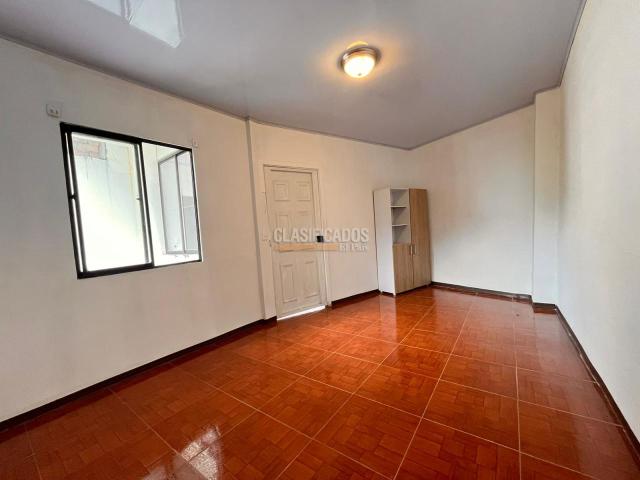 Apartaestudios, Alquiler en Versalles