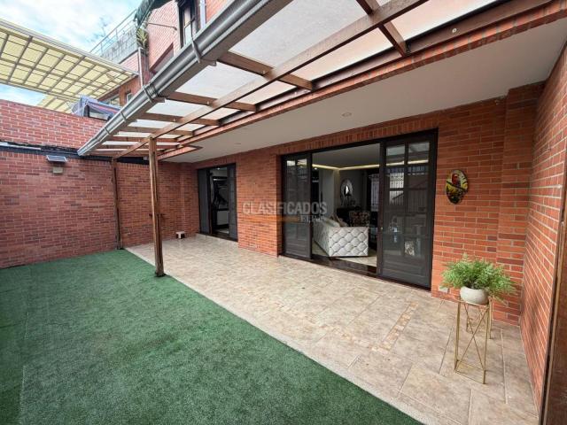Casas, Venta en Ciudad Jardín