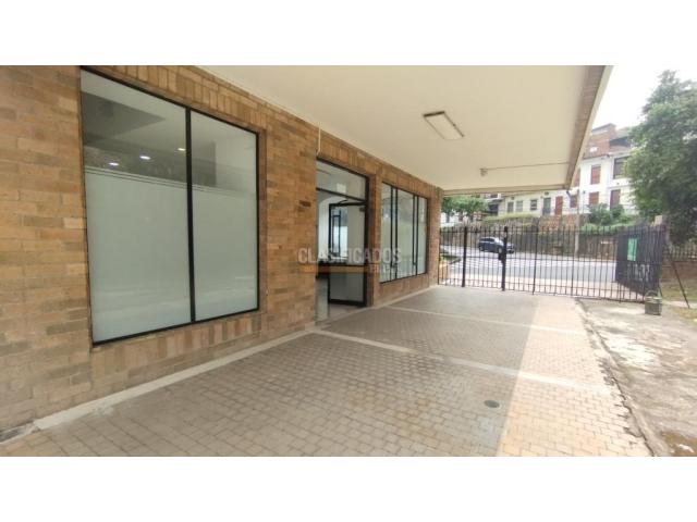 Oficinas y Consultorios, Alquiler en El Peñón