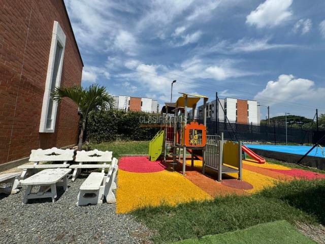 Casas, Alquiler en Ciudad Pacifica