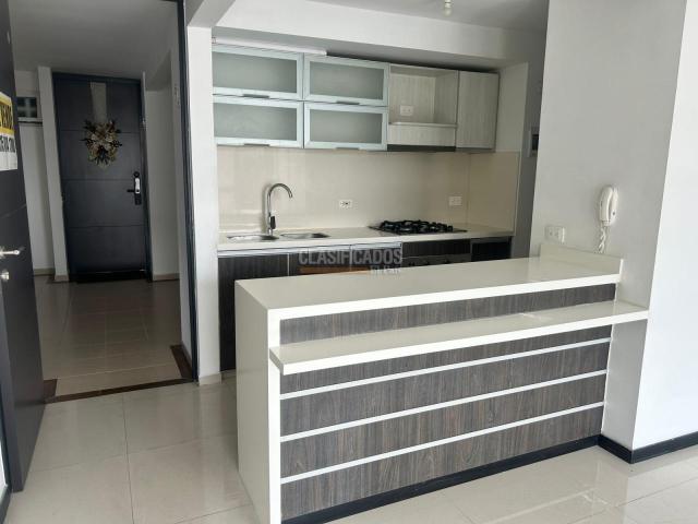 Apartamentos, Venta en Valle del Lili