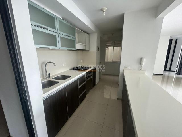 Apartamentos, Venta en Valle del Lili