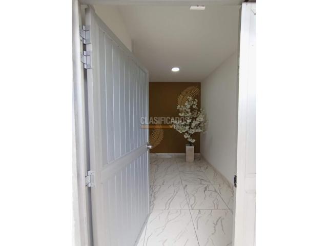 Casas, Alquiler en Santa Mónica Residencial